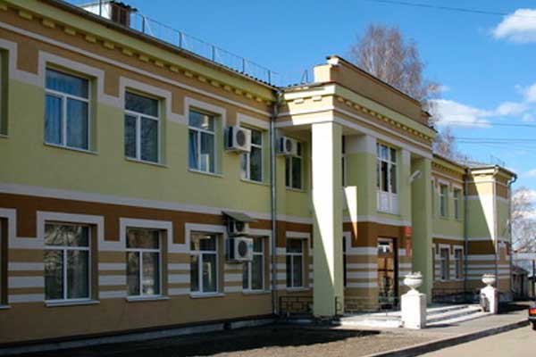 Фасад административного здания МУП «ИГТСК»